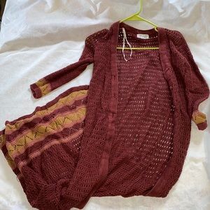 Long train cardigan with half sleeves